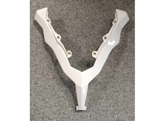 Prední kryt trojúhelník bílý New Maximus