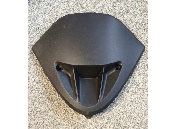 Kryt tachometru dolni Grand Tour