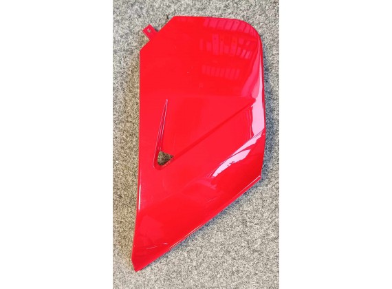 Prední ochranný plast cervený Maximus pravý