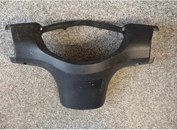 Spodní kryt prístrojovky