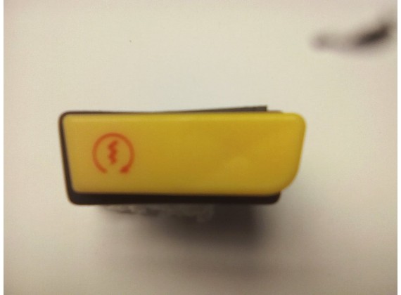 Spínac startování Adonice