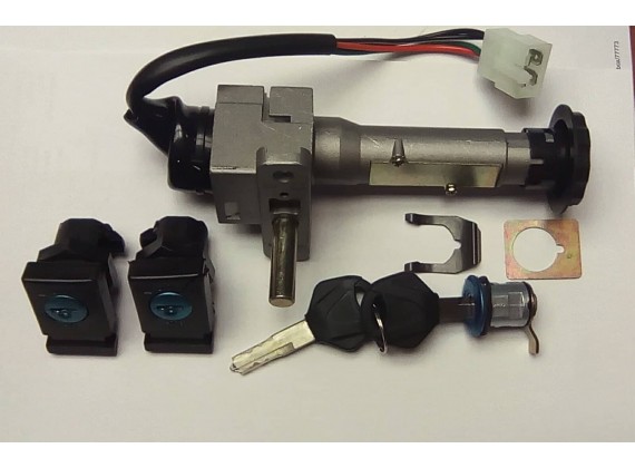 Sestava spínací skrínky a zámku