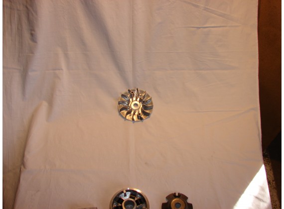 Vodicí vrtule remenu