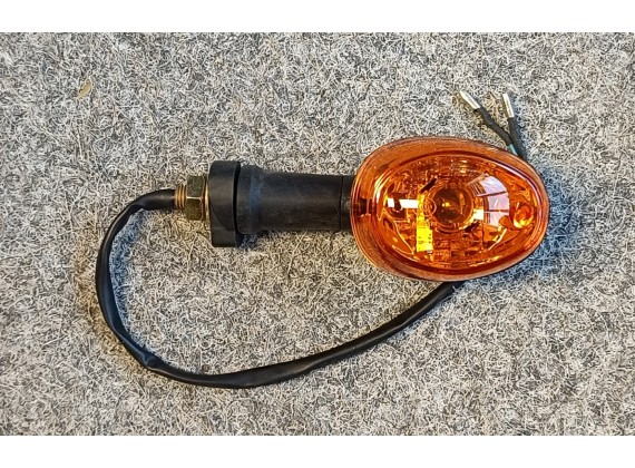 Pravy zadni blinkr/smerove svetlo/Torino